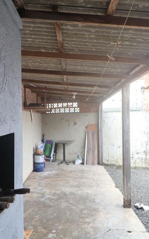 Casa à venda com 90m², 2 quartos e 2 vagasÁrea externa
