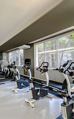 Apartamento para alugar com 70m², 2 quartos e 2 vagasÁrea comum - Academia