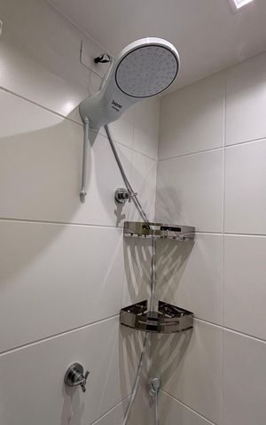 Apartamento para alugar com 24m², 1 quarto e sem vaga Apartamento para alugar com 24m², 1 quarto e sem vagaBanheiro da Suíte