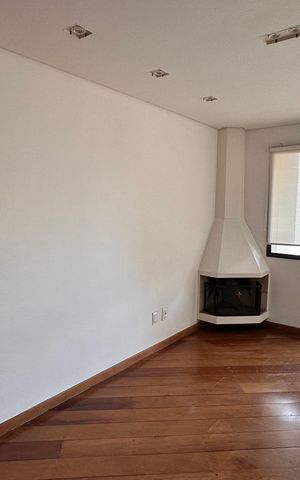 Apartamento para alugar com 95m², 3 quartos e 2 vagas Apartamento para alugar com 95m², 3 quartos e 2 vagasSala