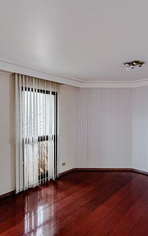 Apartamento para alugar com 156m², 4 quartos e 2 vagasSala