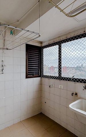 Apartamento para alugar com 156m², 4 quartos e 2 vagasÁrea de Serviço