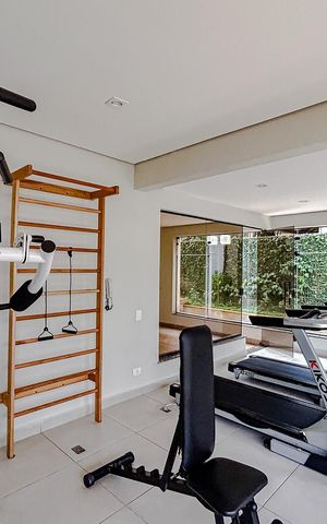 Apartamento para alugar com 156m², 4 quartos e 2 vagasÁrea comum - Academia