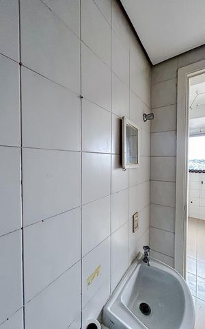 Apartamento para alugar com 156m², 4 quartos e 2 vagasBanheiro de serviço