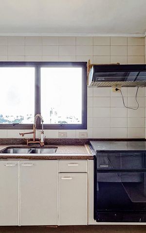Apartamento para alugar com 156m², 4 quartos e 2 vagasCozinha