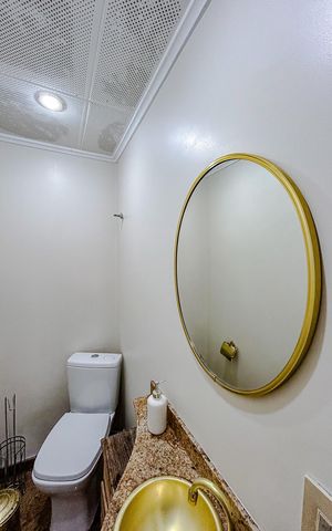 Apartamento para alugar com 156m², 4 quartos e 2 vagasLavabo
