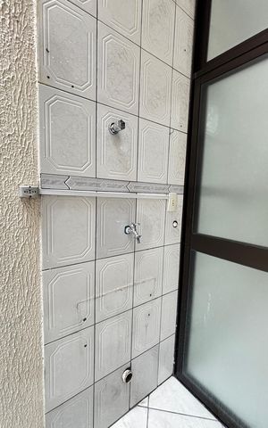 Apartamento à venda com 84m², 3 quartos e 1 vagaÁrea de Serviço