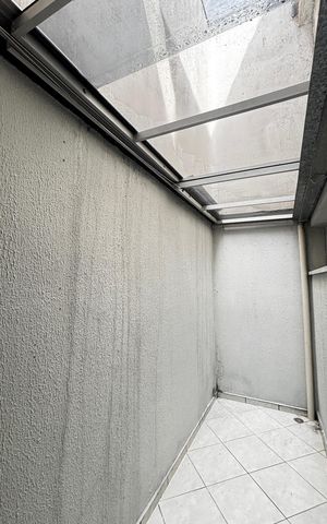 Apartamento à venda com 84m², 3 quartos e 1 vagaQuarto 1 Varanda