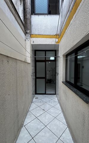 Apartamento à venda com 84m², 3 quartos e 1 vagaÁrea de Serviço