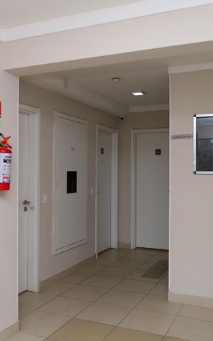 Apartamento para alugar com 41m², 2 quartos e 1 vagaÁrea comum - Saguão do prédio