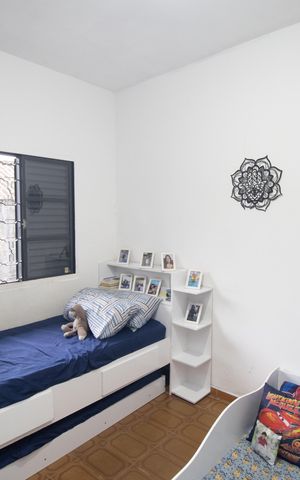 Casa à venda com 290m², 5 quartos e 3 vagasQuarto 1