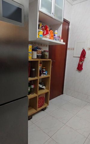 Casa à venda com 200m², 3 quartos e 2 vagas Casa à venda com 200m², 3 quartos e 2 vagasCozinha