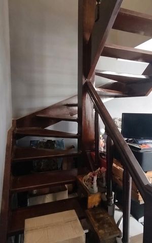 Casa à venda com 200m², 3 quartos e 2 vagas Casa à venda com 200m², 3 quartos e 2 vagasCorredor