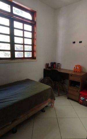 Casa à venda com 200m², 3 quartos e 2 vagas