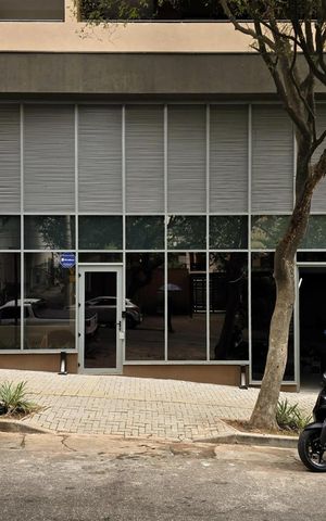 Apartamento à venda com 30m², 1 quarto e sem vaga Apartamento à venda com 30m², 1 quarto e sem vagaFachada do Prédio