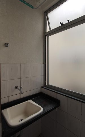 Apartamento para alugar com 53m², 2 quartos e 1 vagaCozinha e Área de Serviço