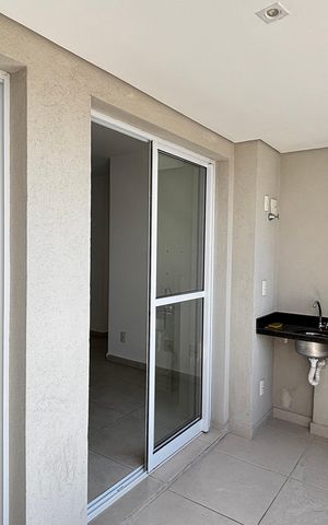 Apartamento à venda com 64m², 2 quartos e 1 vaga Apartamento à venda com 64m², 2 quartos e 1 vagaSala - Sala de Jantar Varanda