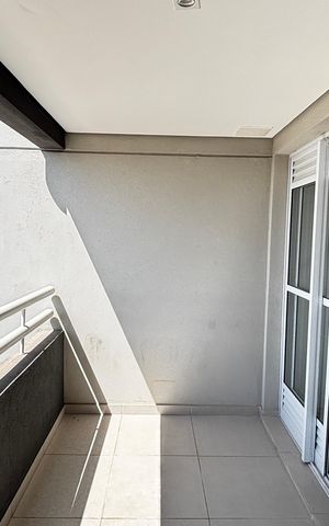 Apartamento à venda com 64m², 2 quartos e 1 vaga Apartamento à venda com 64m², 2 quartos e 1 vagaSala - Sala de Jantar Varanda
