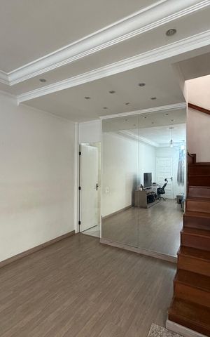 Casa de condomínio para alugar com 149m², 3 quartos e 1 vaga Casa de condomínio para alugar com 149m², 3 quartos e 1 vagaSala