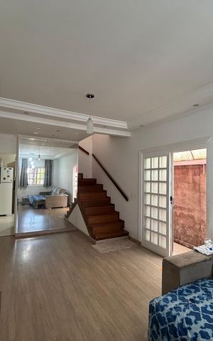 Casa de condomínio para alugar com 149m², 3 quartos e 1 vaga Casa de condomínio para alugar com 149m², 3 quartos e 1 vagaSala