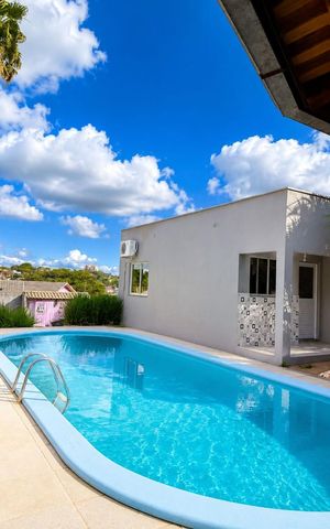 Casa para alugar com 65m², 2 quartos e 3 vagasÁrea externa