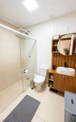 Casa para alugar com 65m², 2 quartos e 3 vagasBanheiro