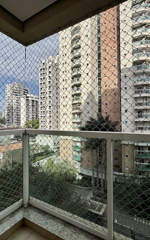 Apartamento à venda com 169m², 3 quartos e 3 vagas Apartamento à venda com 169m², 3 quartos e 3 vagasSacada Suíte 3