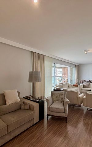 Apartamento à venda com 169m², 3 quartos e 3 vagas Apartamento à venda com 169m², 3 quartos e 3 vagasSala