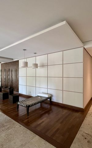 Apartamento à venda com 169m², 3 quartos e 3 vagas Apartamento à venda com 169m², 3 quartos e 3 vagasHall Social Bloco