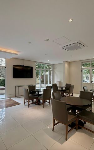 Apartamento à venda com 169m², 3 quartos e 3 vagas Apartamento à venda com 169m², 3 quartos e 3 vagasSalão de Festas