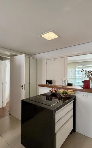 Apartamento à venda com 169m², 3 quartos e 3 vagas Apartamento à venda com 169m², 3 quartos e 3 vagasCozinha