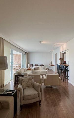 Apartamento à venda com 169m², 3 quartos e 3 vagas Apartamento à venda com 169m², 3 quartos e 3 vagasSala