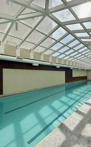 Apartamento à venda com 169m², 3 quartos e 3 vagas Apartamento à venda com 169m², 3 quartos e 3 vagasPiscina