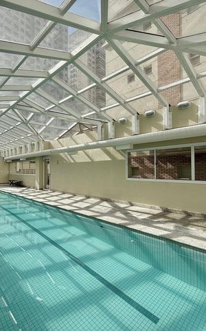 Apartamento à venda com 169m², 3 quartos e 3 vagas Apartamento à venda com 169m², 3 quartos e 3 vagasPiscina