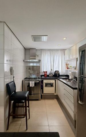 Apartamento à venda com 169m², 3 quartos e 3 vagas Apartamento à venda com 169m², 3 quartos e 3 vagasCozinha
