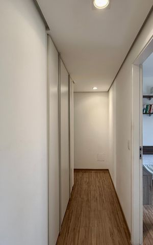 Apartamento à venda com 169m², 3 quartos e 3 vagas Apartamento à venda com 169m², 3 quartos e 3 vagasCloset 2 Suíte 3