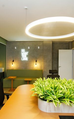 Apartamento para alugar com 66m², 2 quartos e 2 vagascoworking