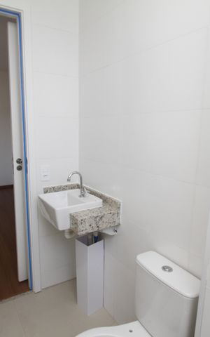 Apartamento para alugar com 66m², 2 quartos e 2 vagasBanheiro da Suíte