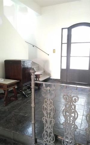 Casa à venda com 150m², 4 quartos e 4 vagas