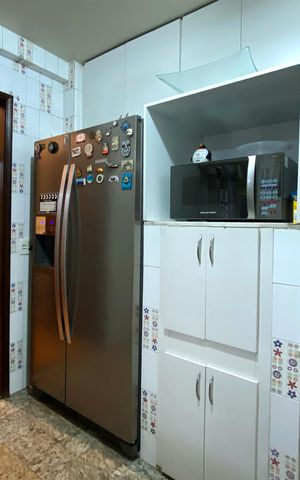 Apartamento à venda com 150m², 4 quartos e 2 vagas Apartamento à venda com 150m², 4 quartos e 2 vagasCozinha