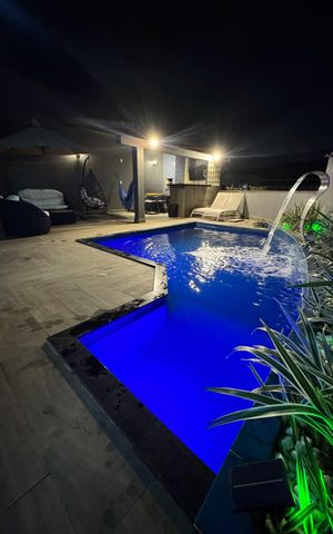 Casa à venda com 420m², 3 quartos e 5 vagasÁrea externa