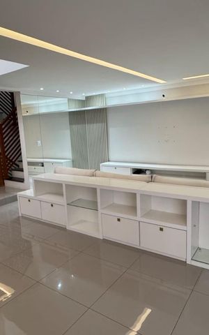 Casa à venda com 420m², 3 quartos e 5 vagasSala