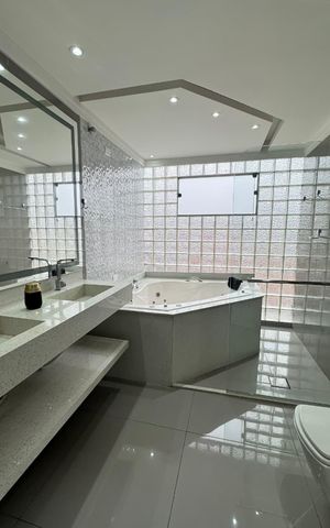 Casa à venda com 420m², 3 quartos e 5 vagasBanheiro