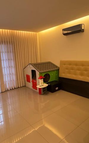 Casa à venda com 420m², 3 quartos e 5 vagasQuarto