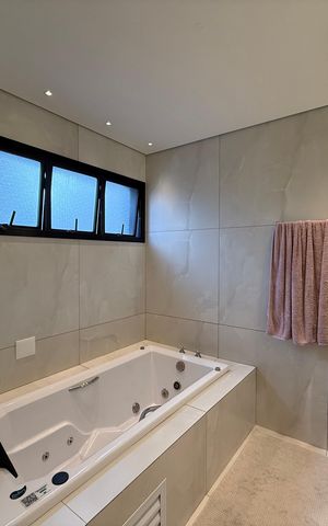 Apartamento à venda com 354m², 4 quartos e 5 vagas