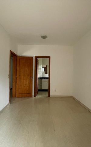Apartamento à venda com 120m², 3 quartos e 1 vaga