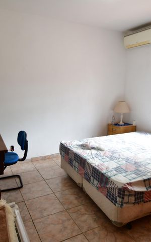 Casa de condomínio à venda com 483m², 3 quartos e 4 vagasSuíte