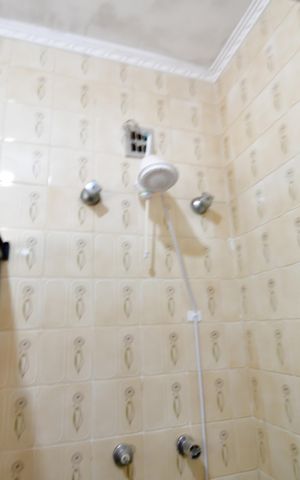 Casa de condomínio à venda com 483m², 3 quartos e 4 vagasBanheiro Social
