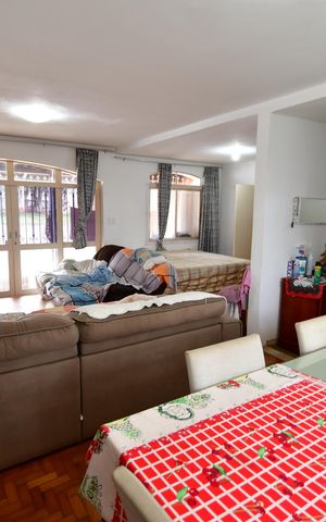 Casa de condomínio à venda com 483m², 3 quartos e 4 vagasSala