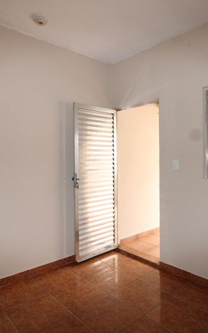 Casa para alugar com 60m², 2 quartos e sem vagaSala